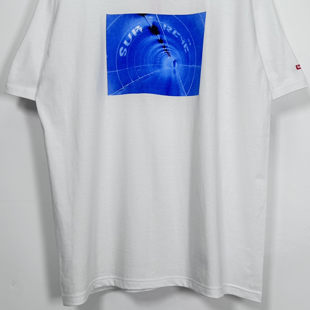 Supreme Tunnel Tee - PerfectKickZ
