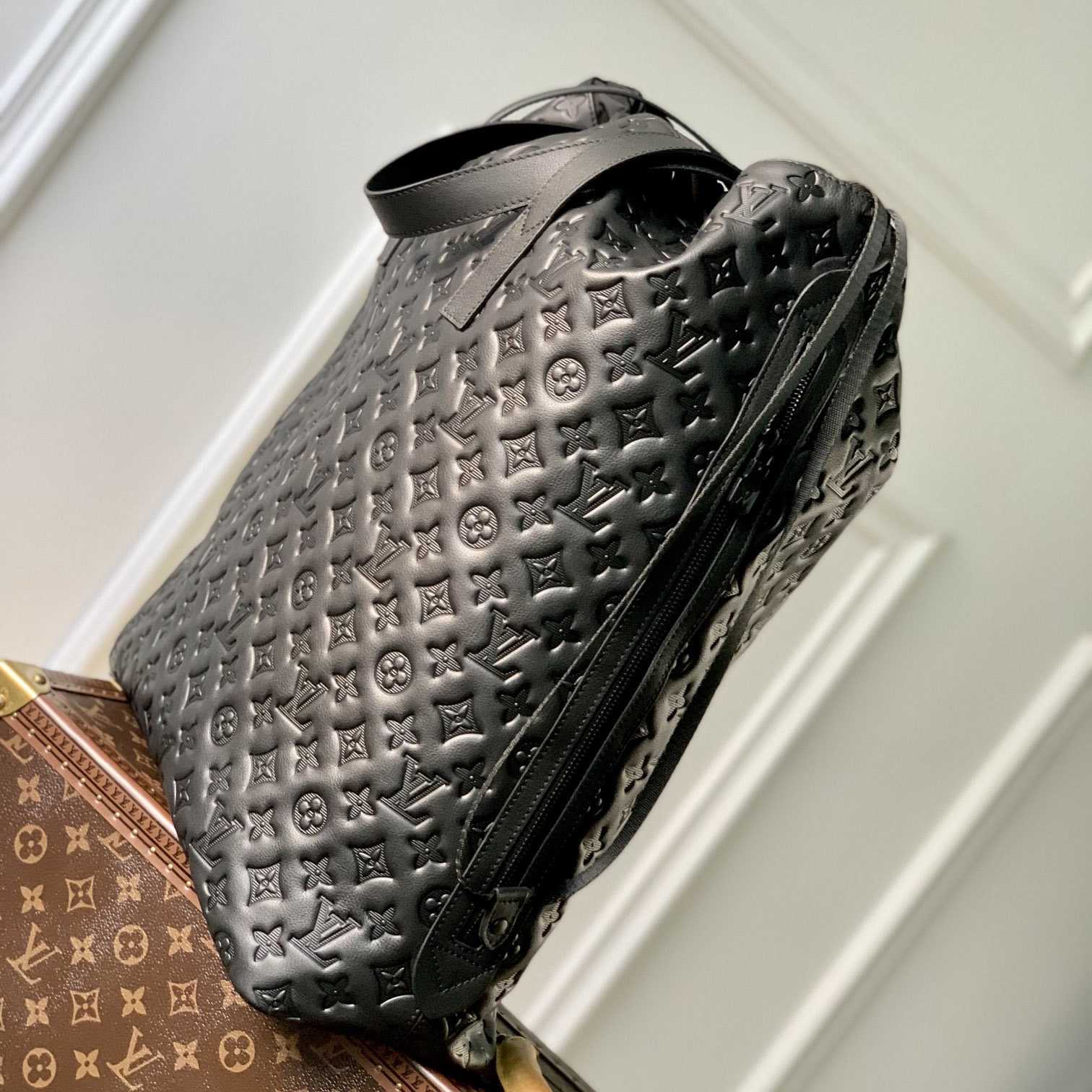 Louis Vuitton Helmet Bag   M46554 - PerfectKickZ