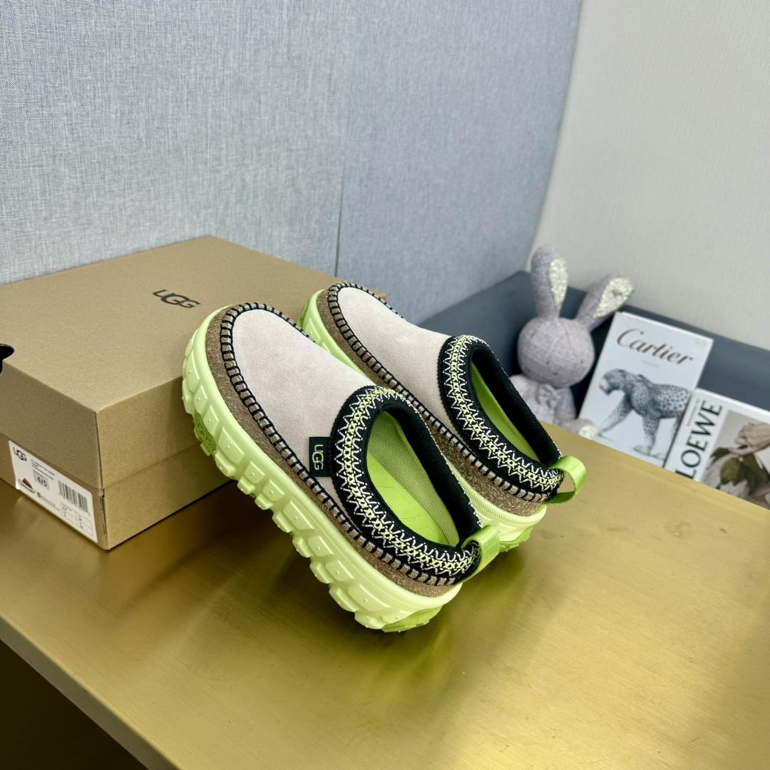 Ugg All Gender Venture Daze - PerfectKickZ
