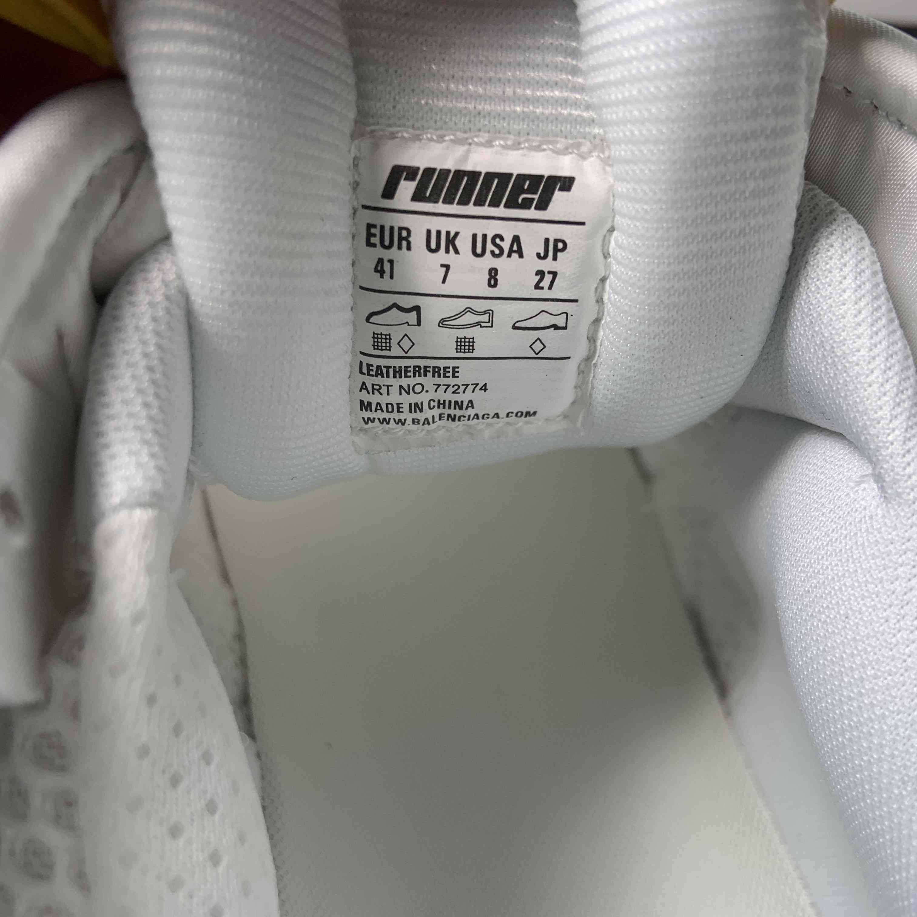 Balenciaga Runner Sneaker  - 