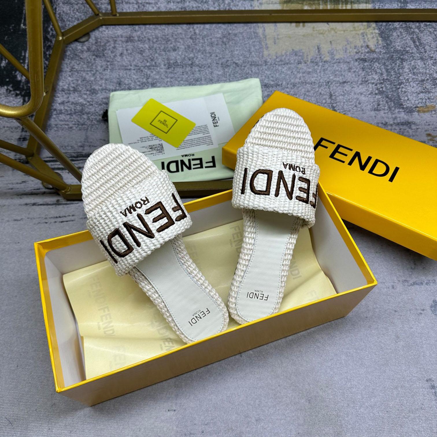 Fendi Signature Natural Raffia Slides - PerfectKickZ