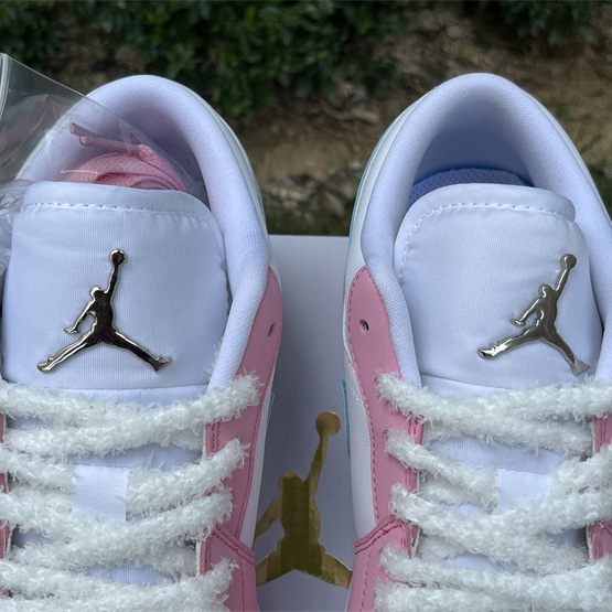 Jordan Air Jordan 1 LOW “White/Pink Foam/Glacier Blue  Sneaker    HM3706-141 - PerfectKickZ