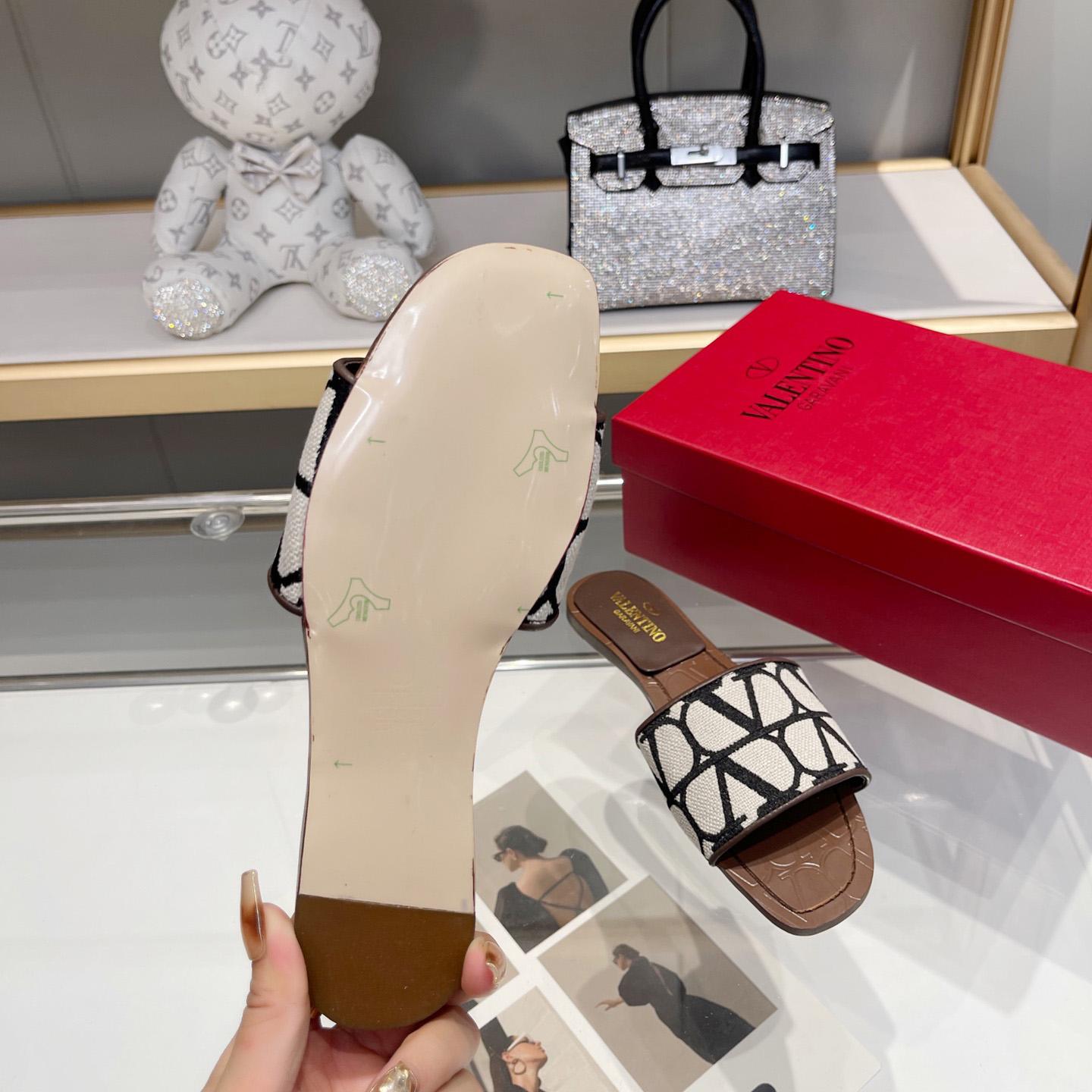 Valenti Garavani VLogo Toile Iconographe Slides - PerfectKickZ