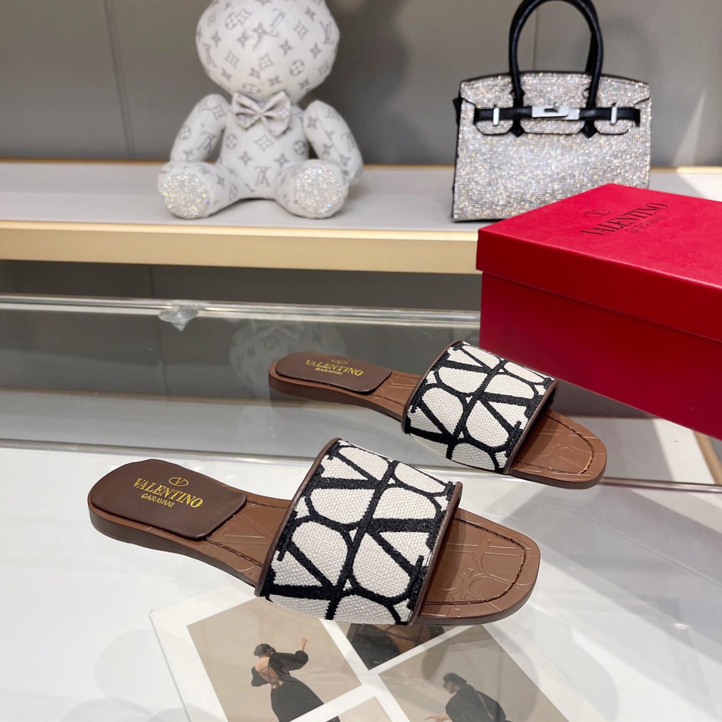 Valenti Garavani VLogo Toile Iconographe Slides - PerfectKickZ