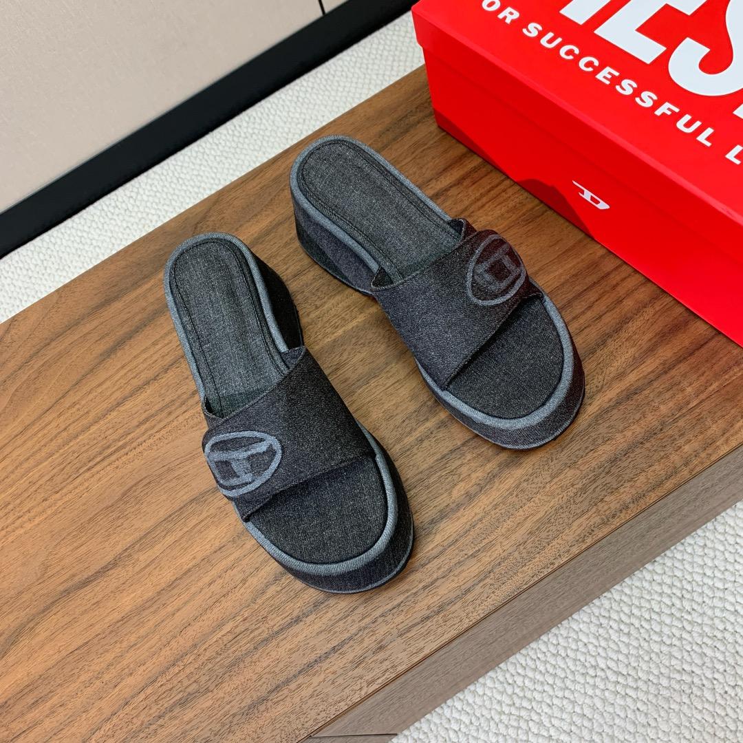 Diesel Sa-Oval D Pf W Denim Sandals - PerfectKickZ