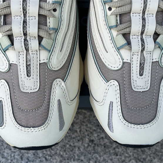 New Balance NB 1000 Y2K Sneakers      M1000WA - PerfectKickZ
