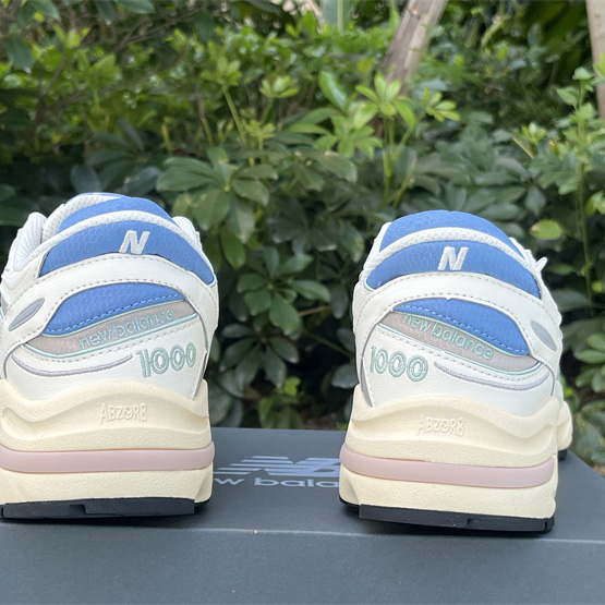New Balance NB 1000 Y2K Sneakers      M1000WA - PerfectKickZ