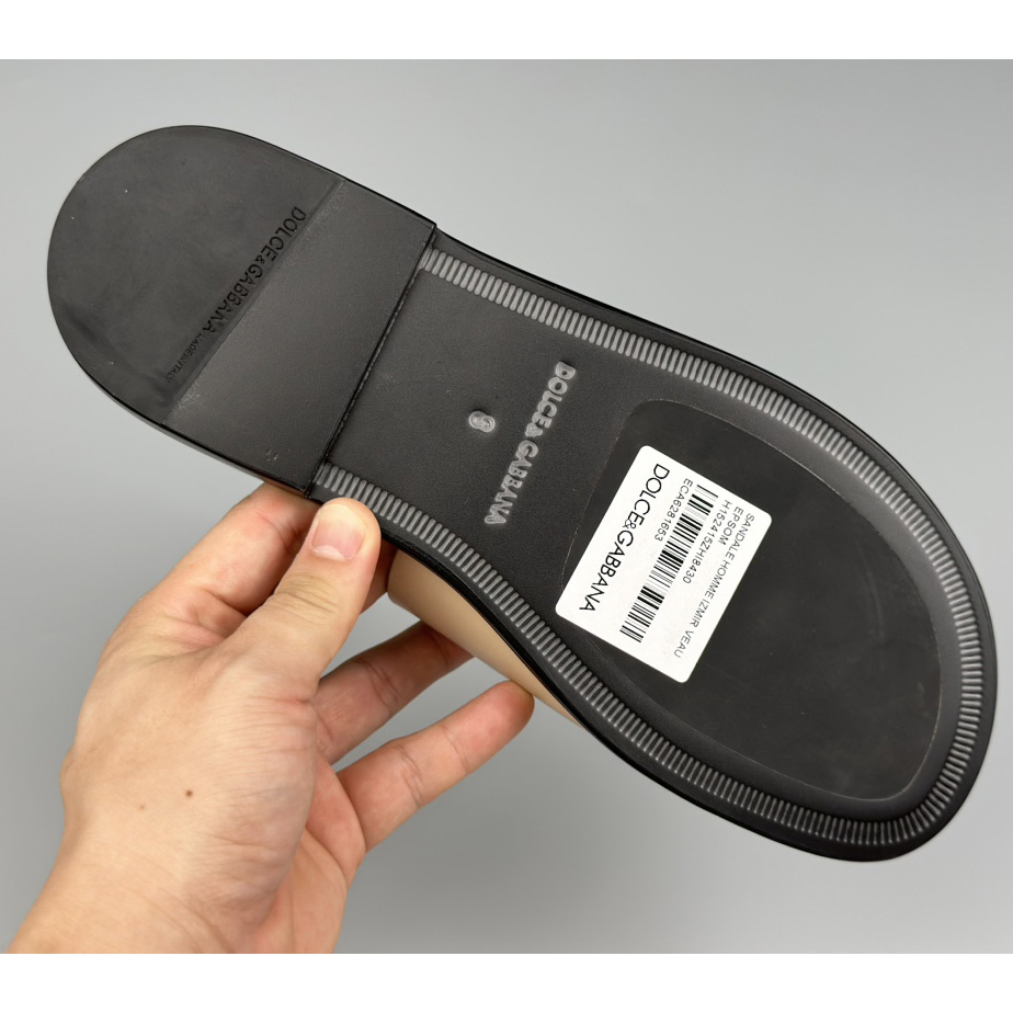 Dolce & Gabbana Logo-plaque Cross-over Leather Sandals - PerfectKickZ