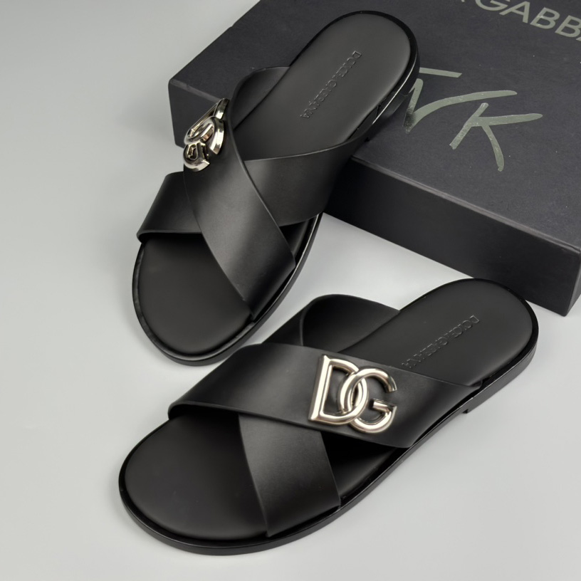 Dolce & Gabbana Logo-plaque Cross-over Leather Sandals - PerfectKickZ