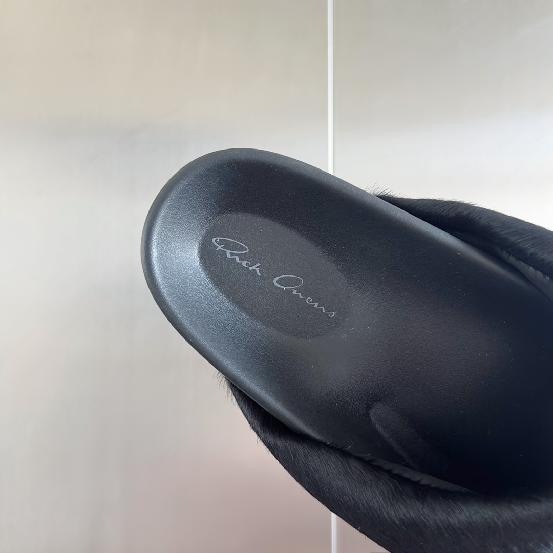 Rick Owens Slide In Black - PerfectKickZ