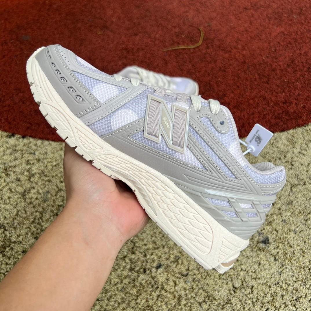 New Balance 1906R Sneakers      M1906RPA - PerfectKickZ