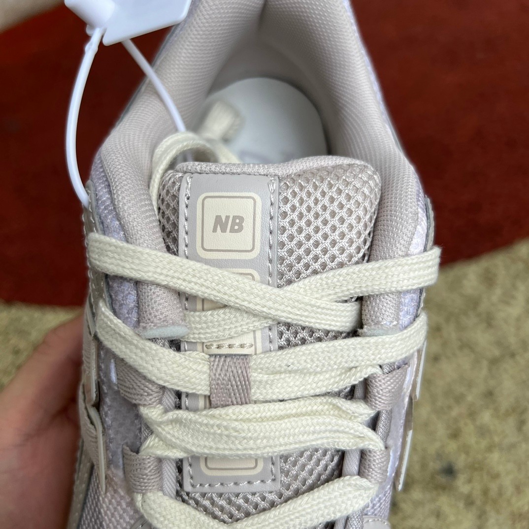 New Balance 1906R Sneakers      M1906RPA - PerfectKickZ