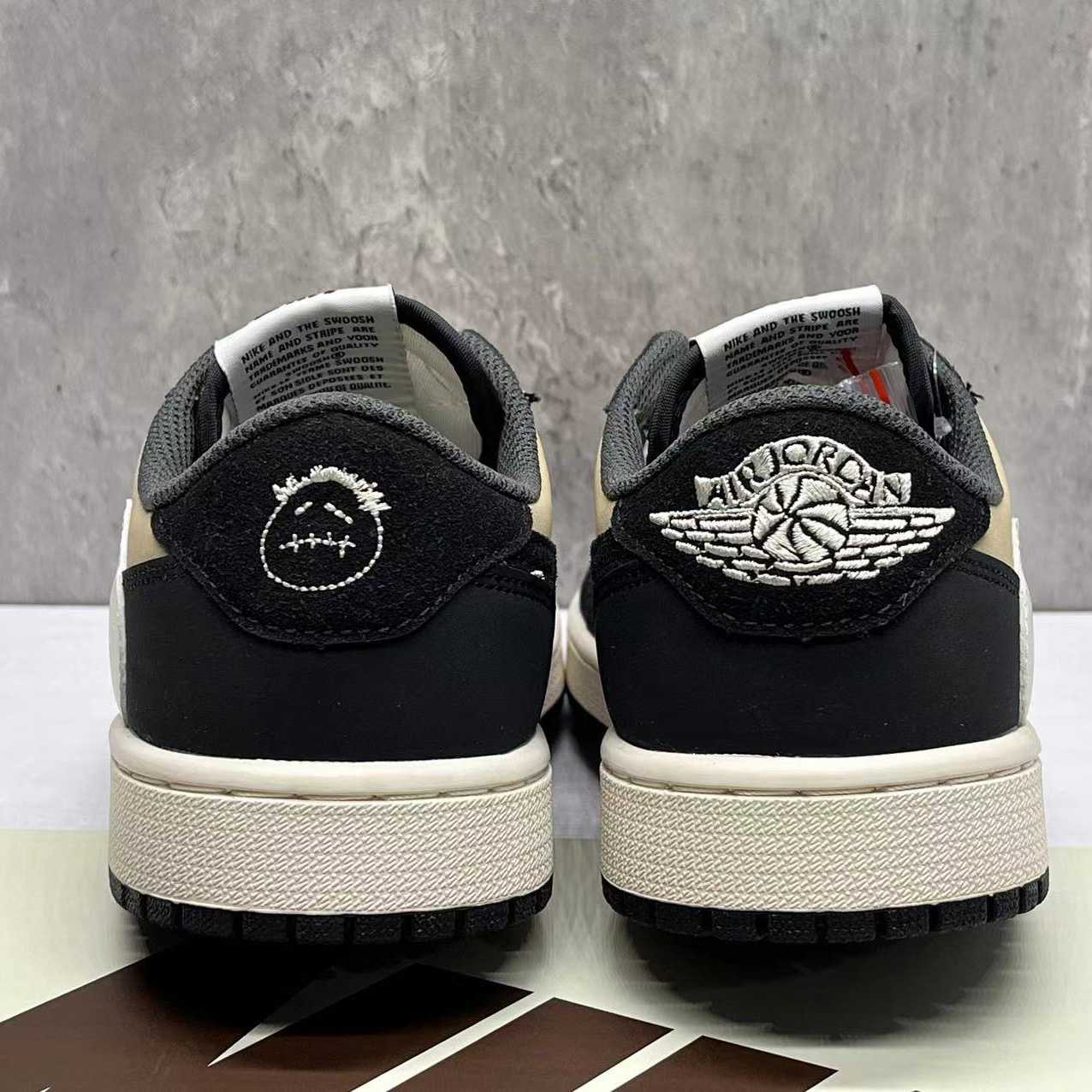 ​Travis Scott X Jordan 1 Low Sneaker   DM7866-201 - PerfectKickZ