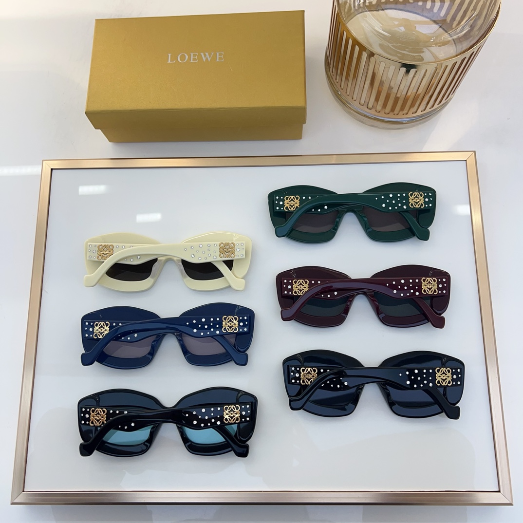 Loewe LW4114IS Sunglasses  - PerfectKickZ