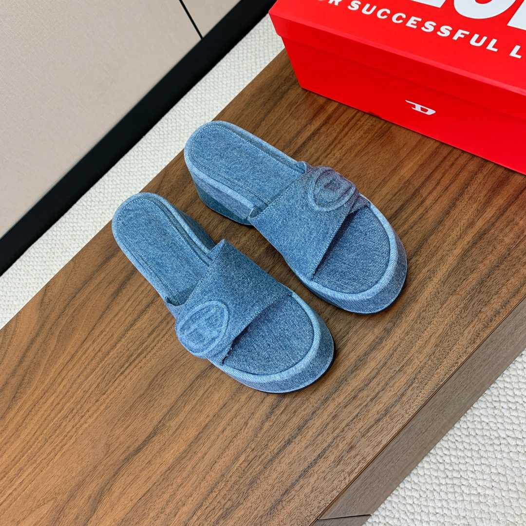 Diesel Sa-Oval D Pf W Denim Sandals - PerfectKickZ