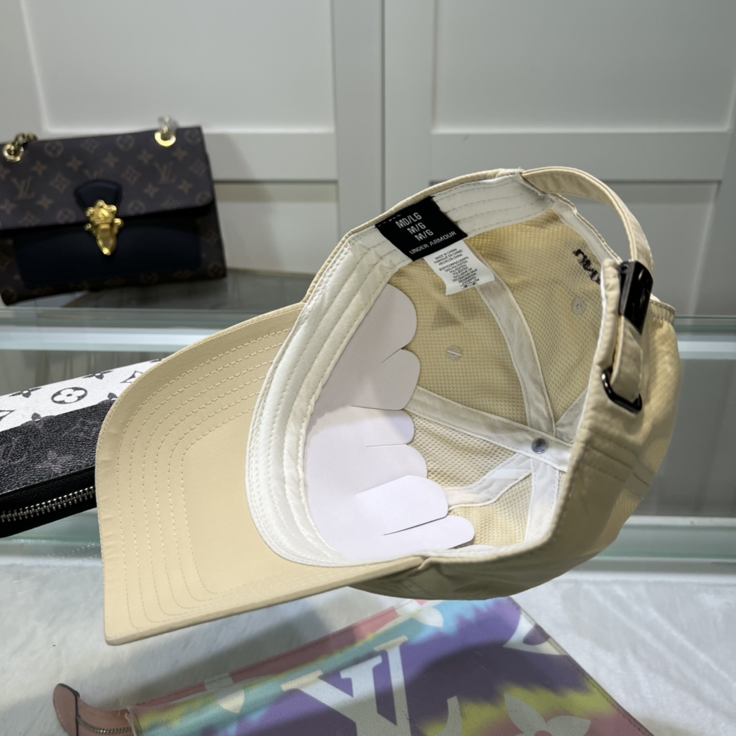 Under Armour Cap - PerfectKickZ