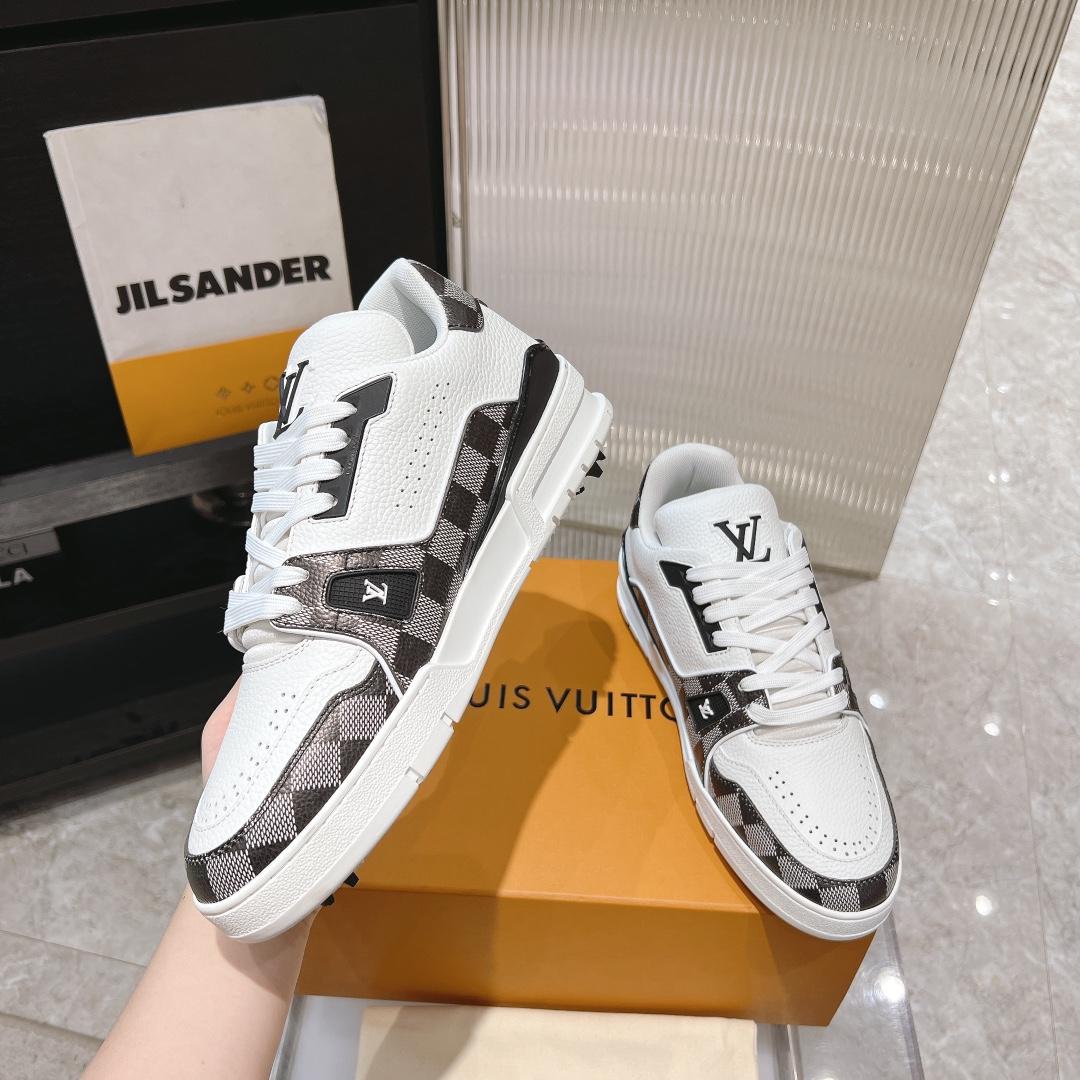 Louis Vuitton LV Trainer Sneaker    - 