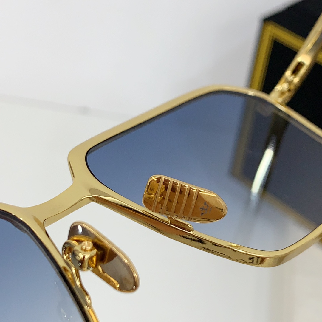 Jacquemus Vasco Sunglasses   - PerfectKickZ