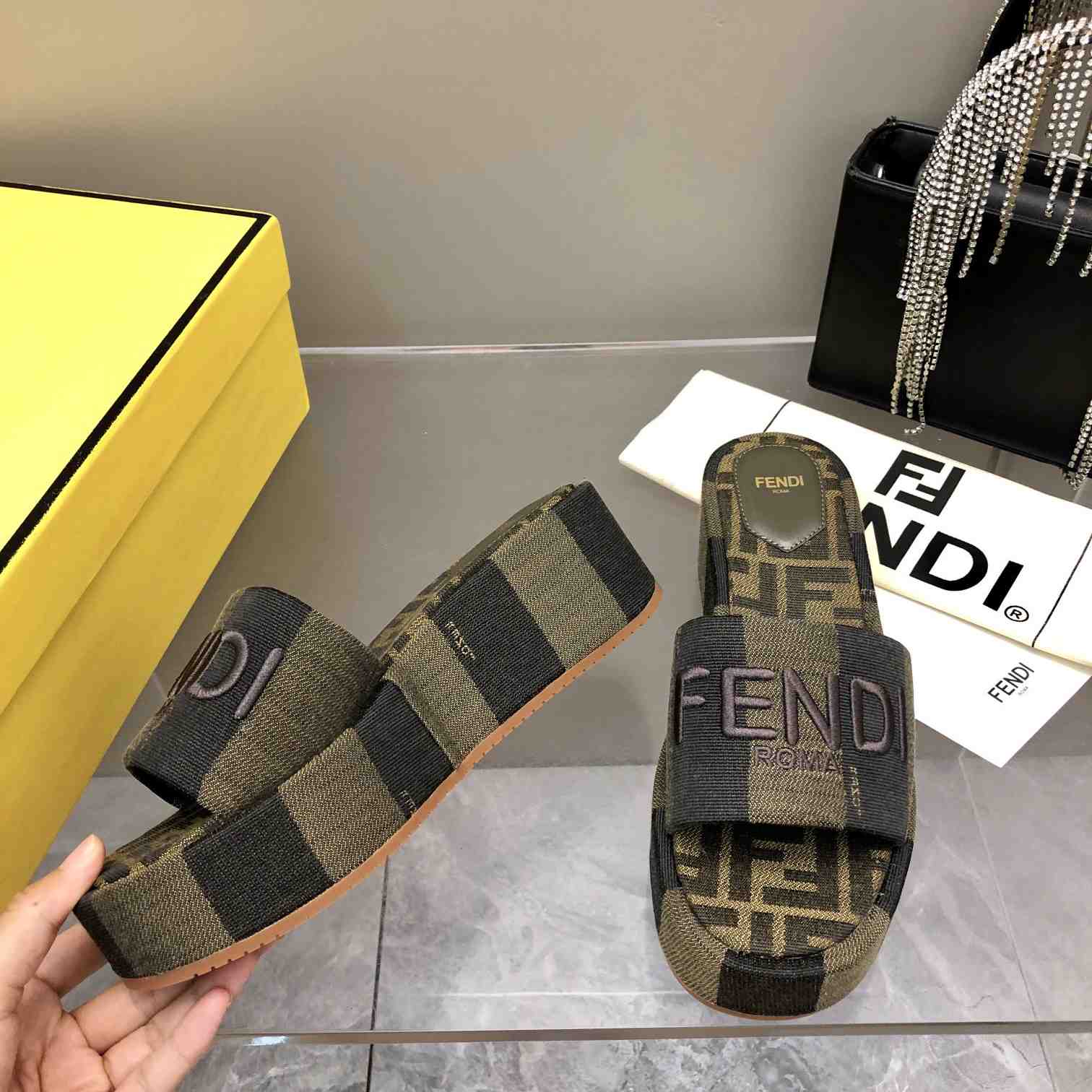 Fendi Sunshine Brown Fabric Flatform Slides - PerfectKickZ