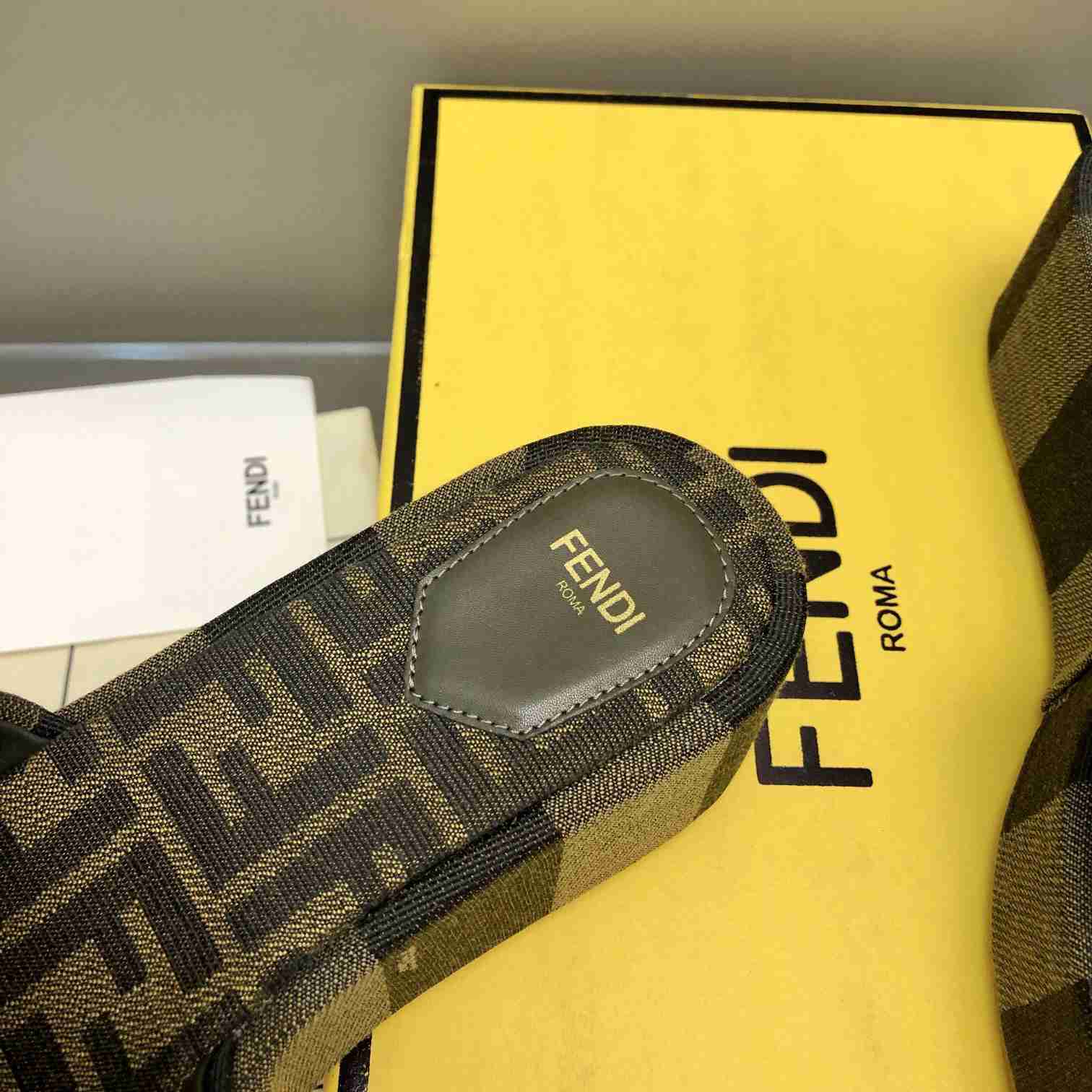 Fendi Sunshine Brown Fabric Flatform Slides - PerfectKickZ