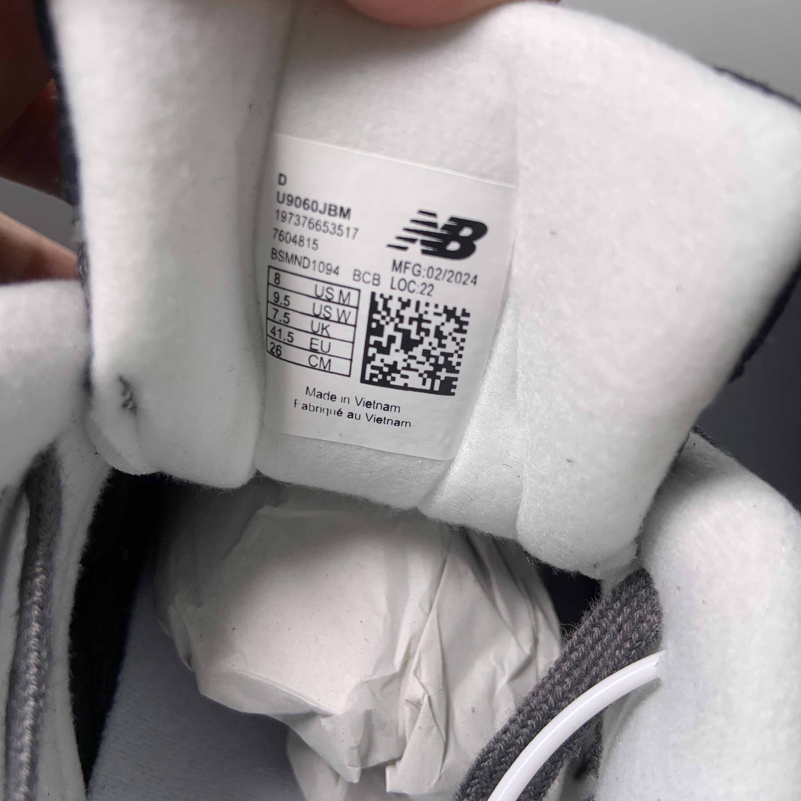 New Balance 9060 Sneakers      U9060JBM  - PerfectKickZ