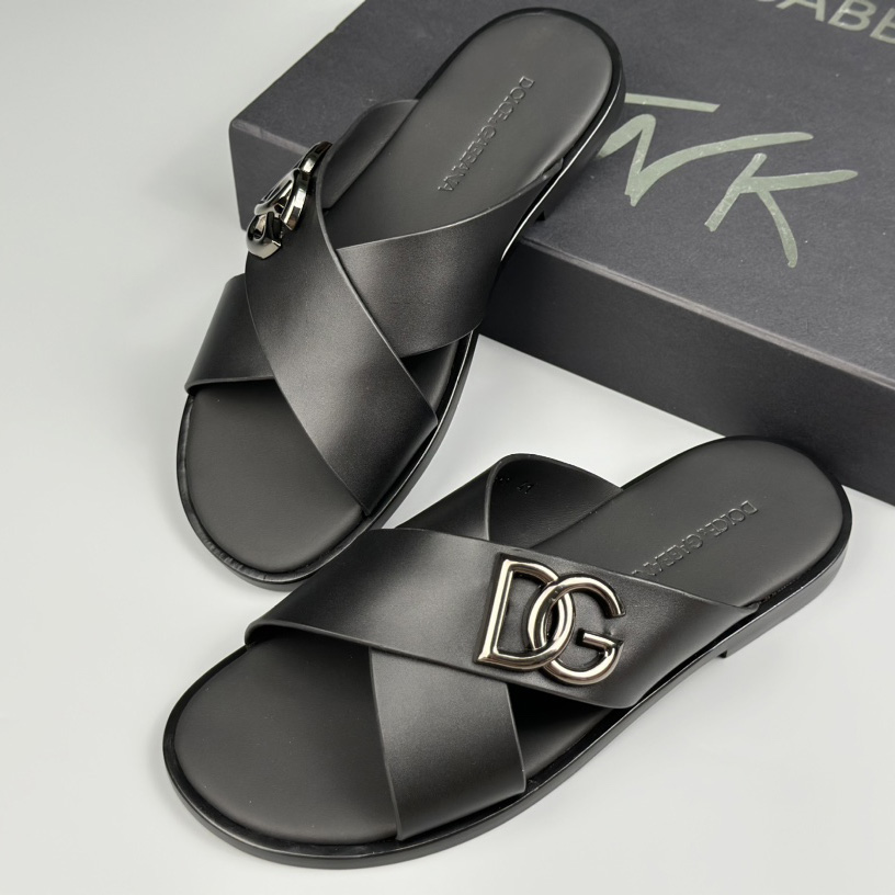 Dolce & Gabbana Logo-plaque Cross-over Leather Sandals - PerfectKickZ