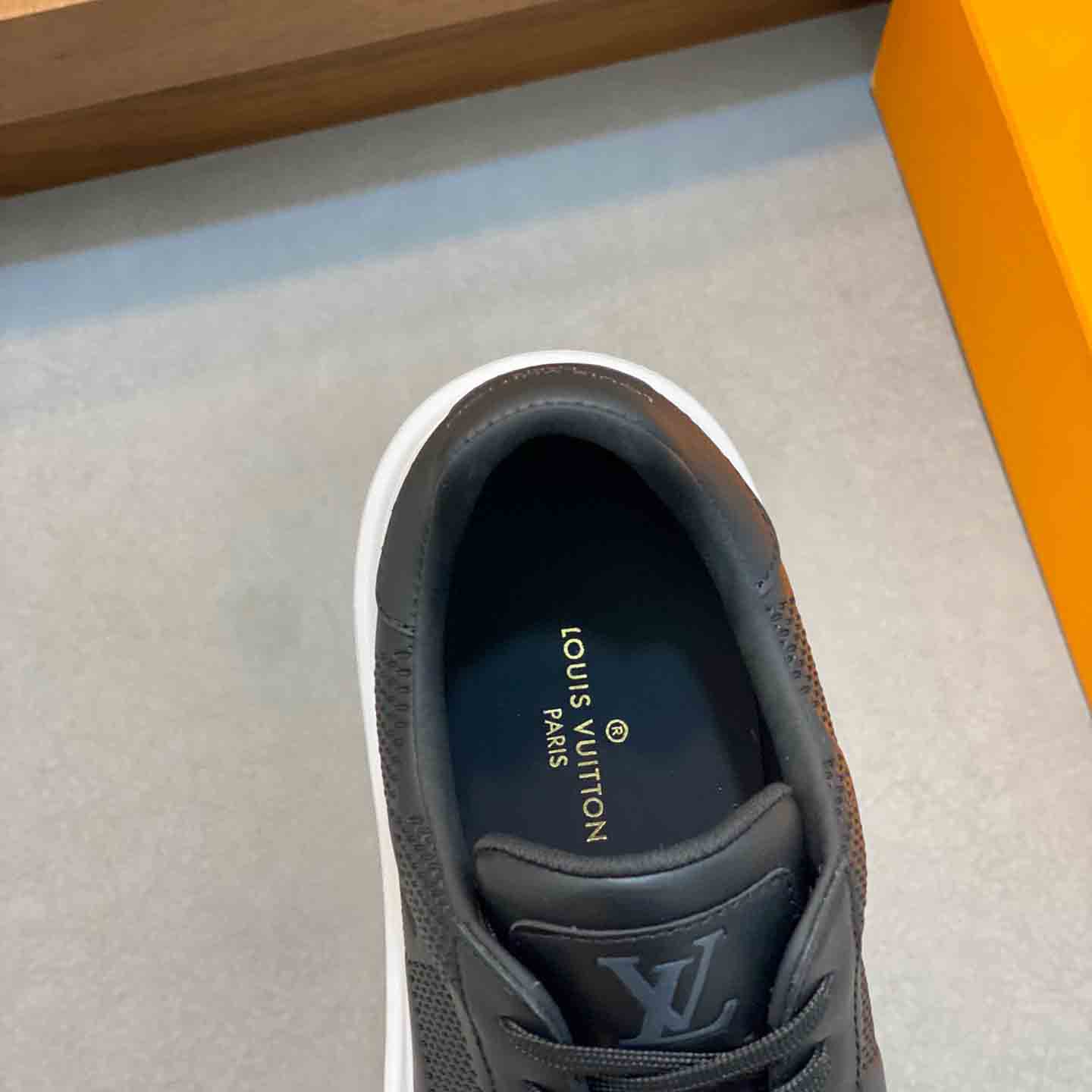 Louis Vuitton Beverly Hills Sneaker   1ACQGO - PerfectKickZ
