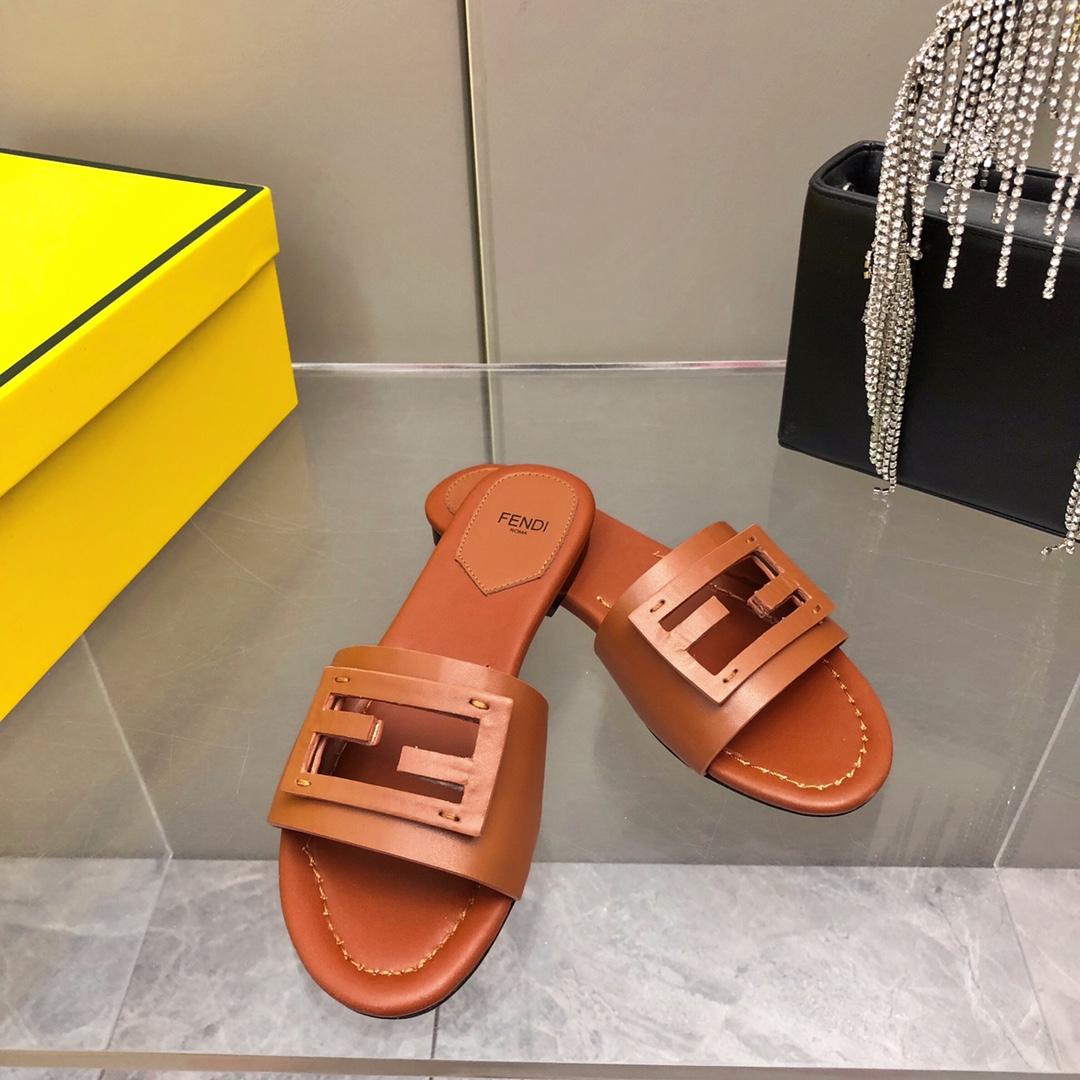 Fendi Baguette Brown Leather Slides - PerfectKickZ