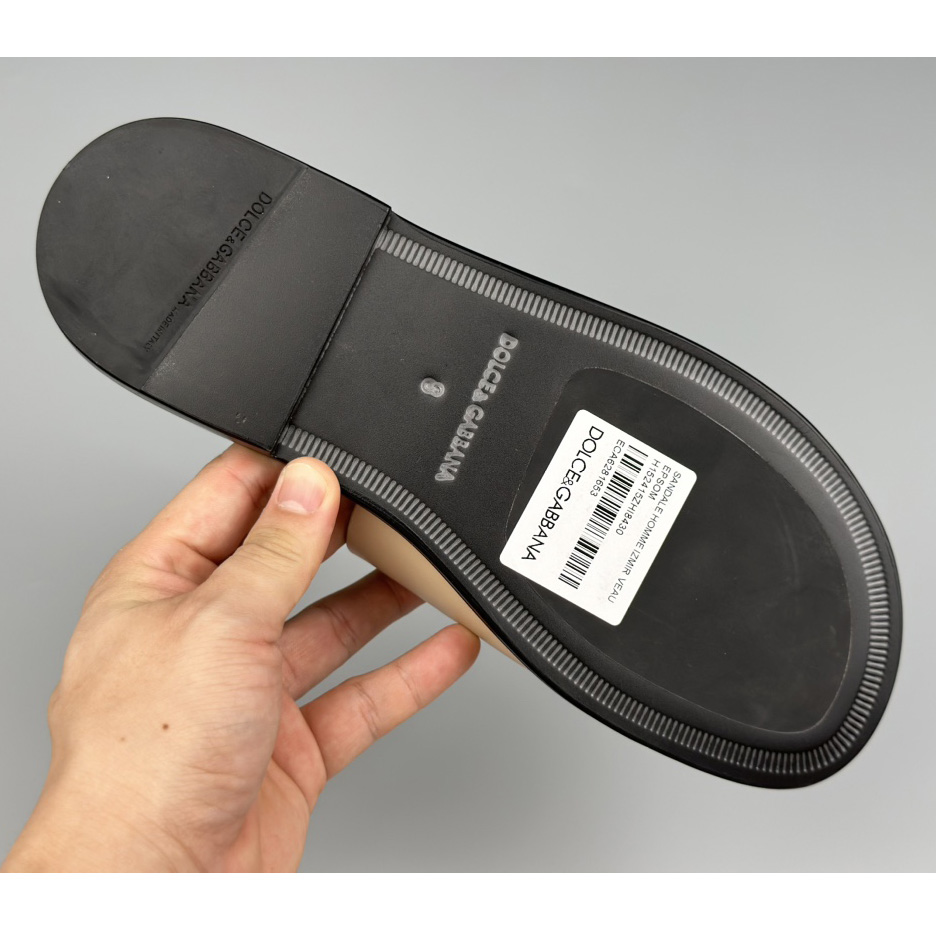 Dolce & Gabbana Logo-plaque Cross-over Leather Sandals - PerfectKickZ