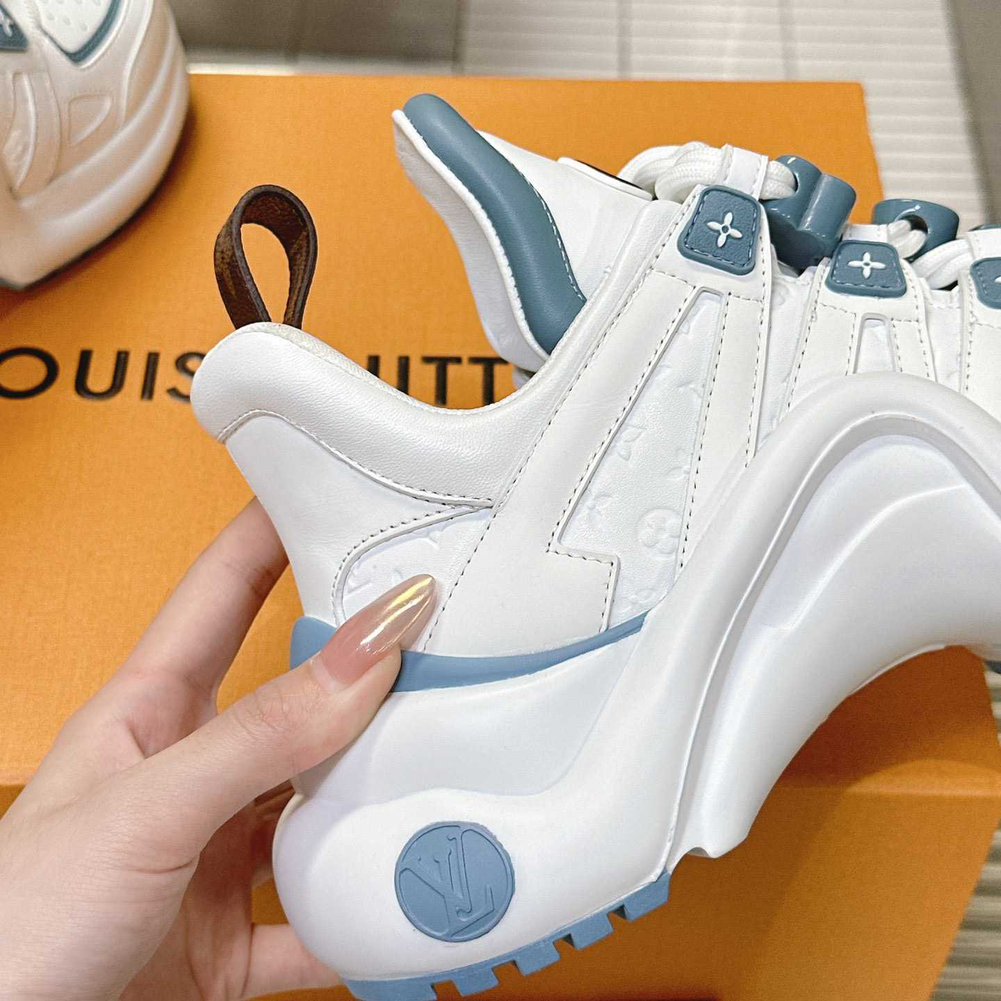 Louis Vuitton LV Archlight Sneaker    - 