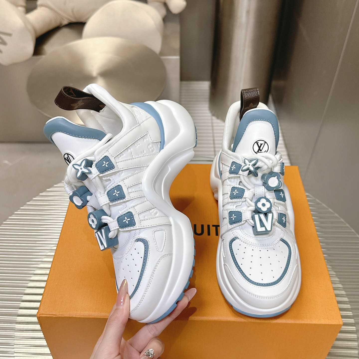 Louis Vuitton LV Archlight Sneaker    - 