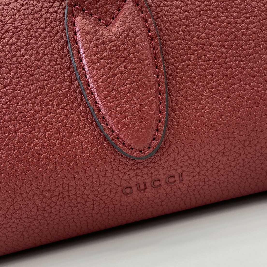 Gucci Medium Tote Bag With Hook Closure - PerfectKickZ