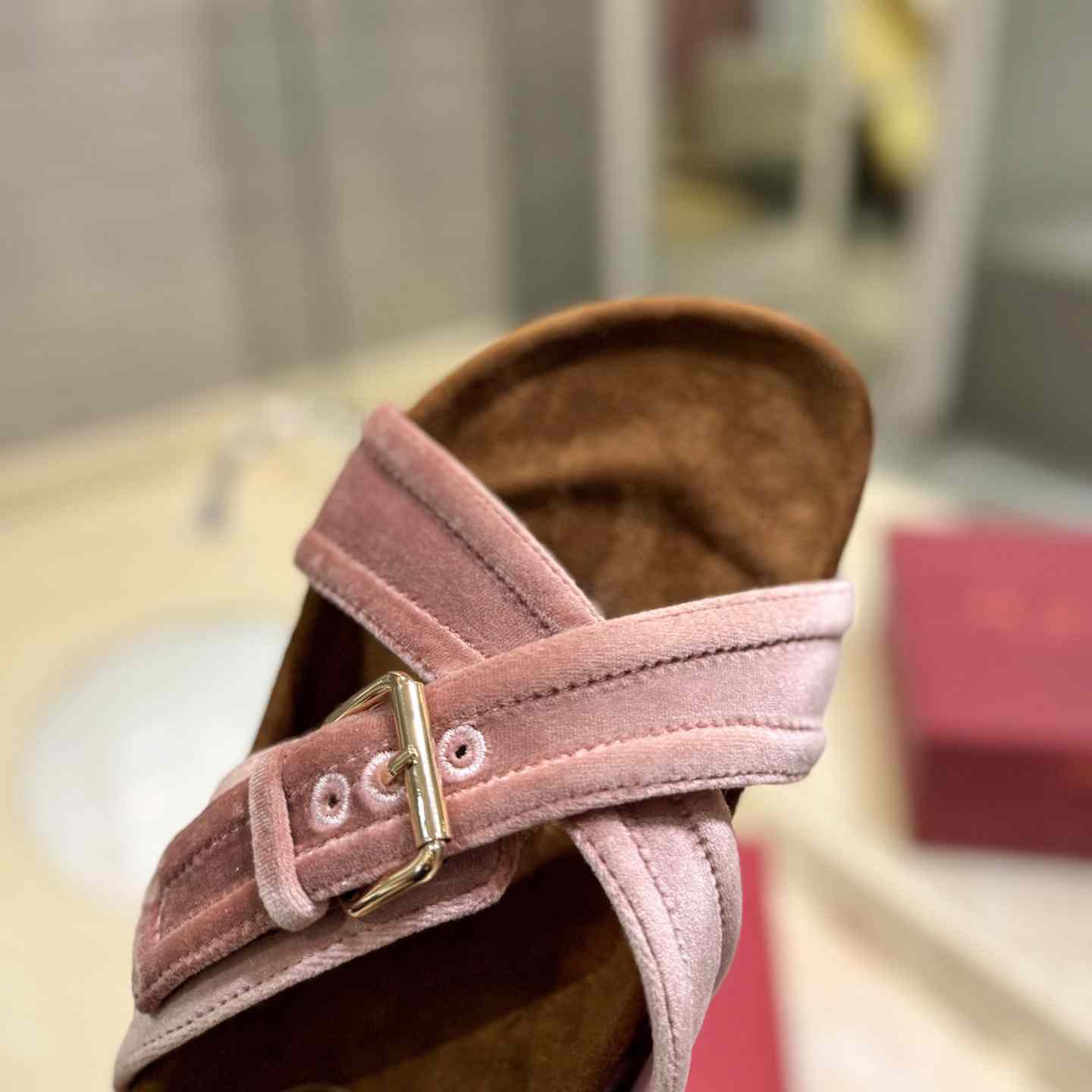 Valenti Fussfriend Velvet Slide Sandal  - PerfectKickZ
