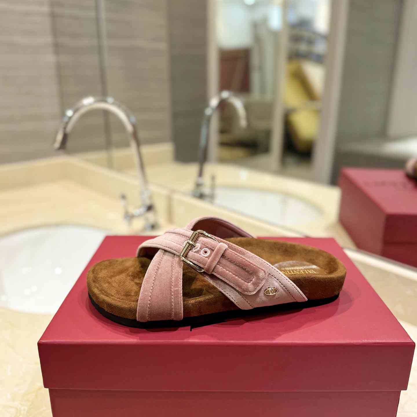Valenti Fussfriend Velvet Slide Sandal  - PerfectKickZ