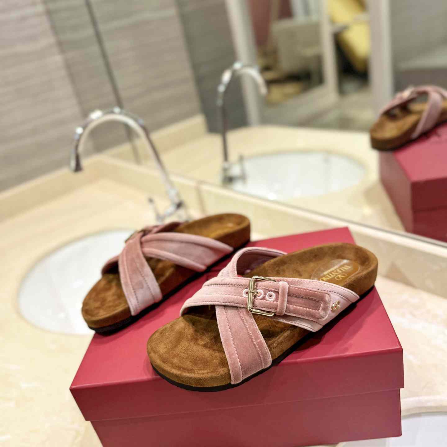 Valenti Fussfriend Velvet Slide Sandal  - PerfectKickZ