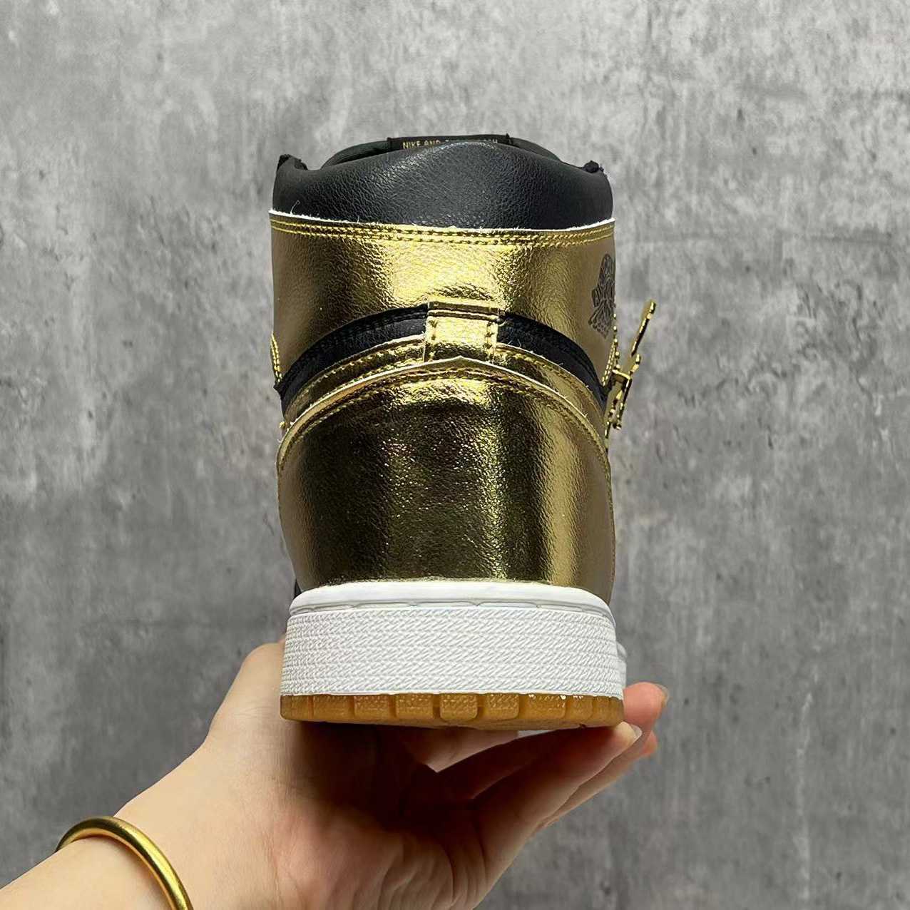 Jordan 1 High OG “Metallic Gold” Sneaker   DZ5485-071 - PerfectKickZ