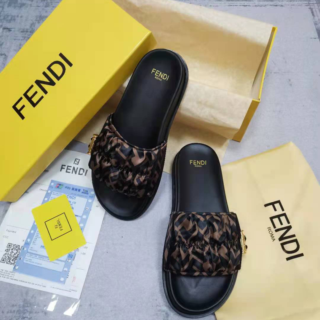Fendi Vertigo Slides - PerfectKickZ
