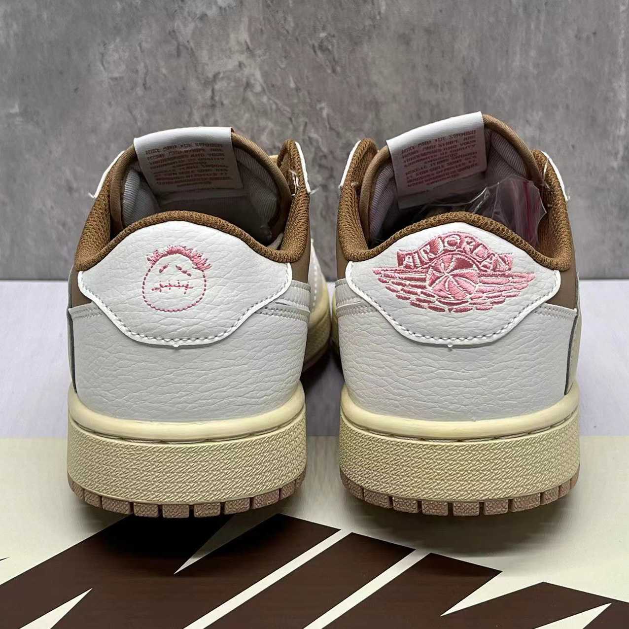 Travis Scott X Jordan 1 Low OG Sneaker   DM7866-106 - PerfectKickZ