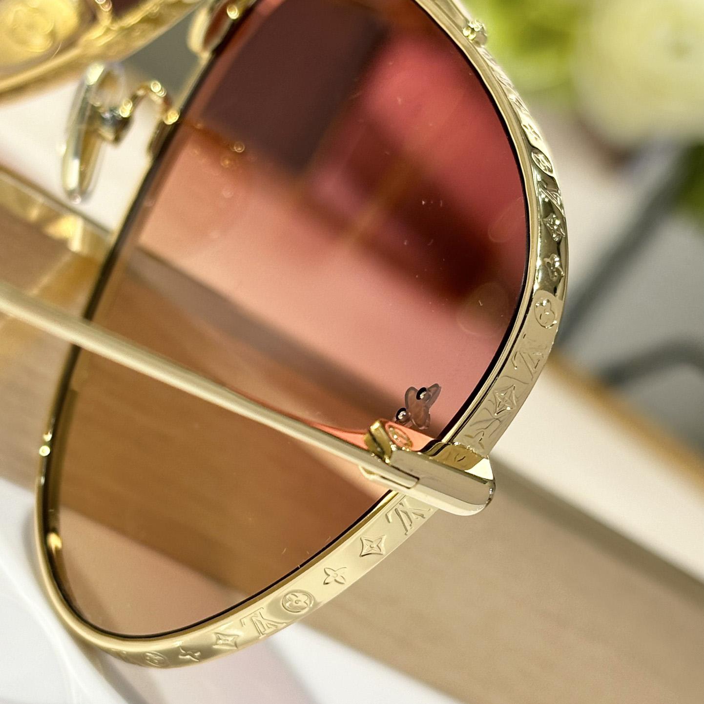 Louis Vuitton The LV Pilot Sunglasses   Z1621U - PerfectKickZ