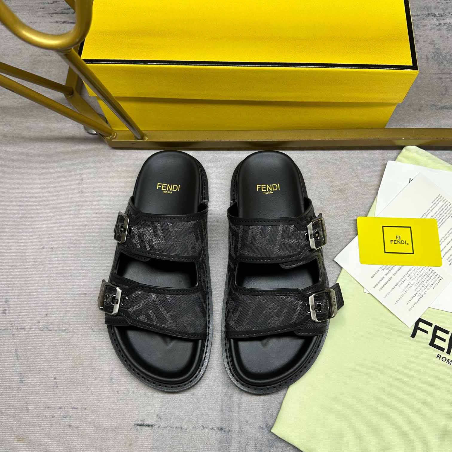 Fendi Feel Slides - 