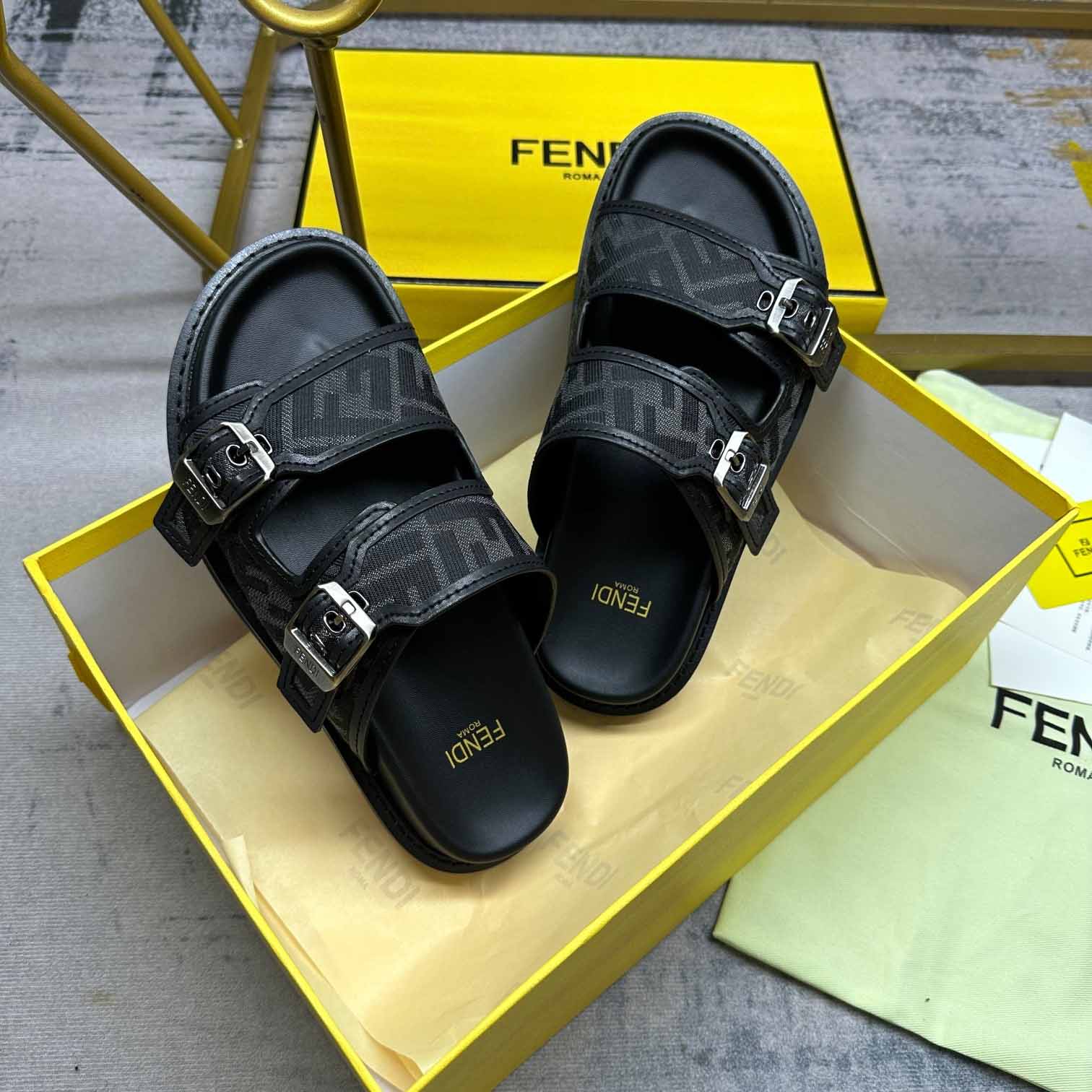 Fendi Feel Slides - 