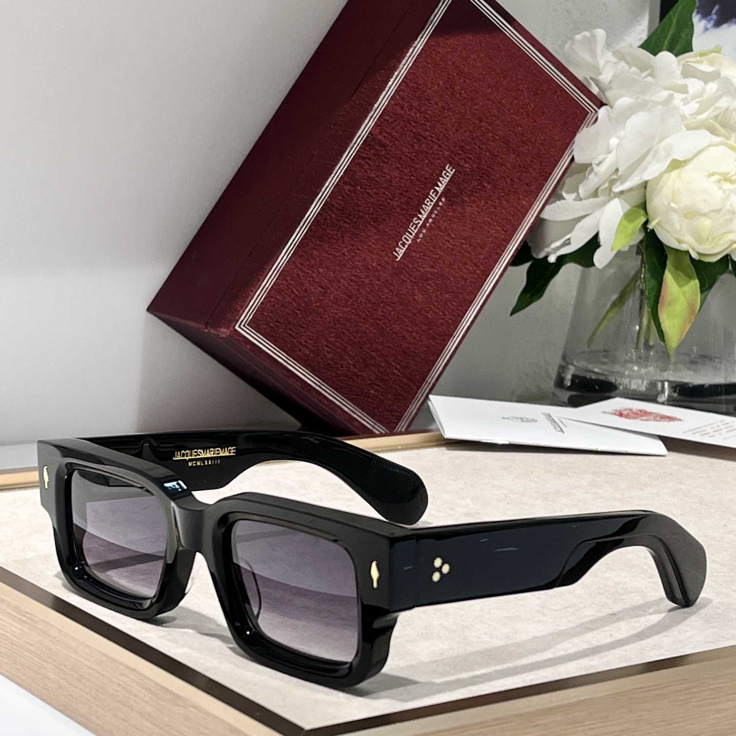 Jacquemus ASCARII Sunglasses - PerfectKickZ
