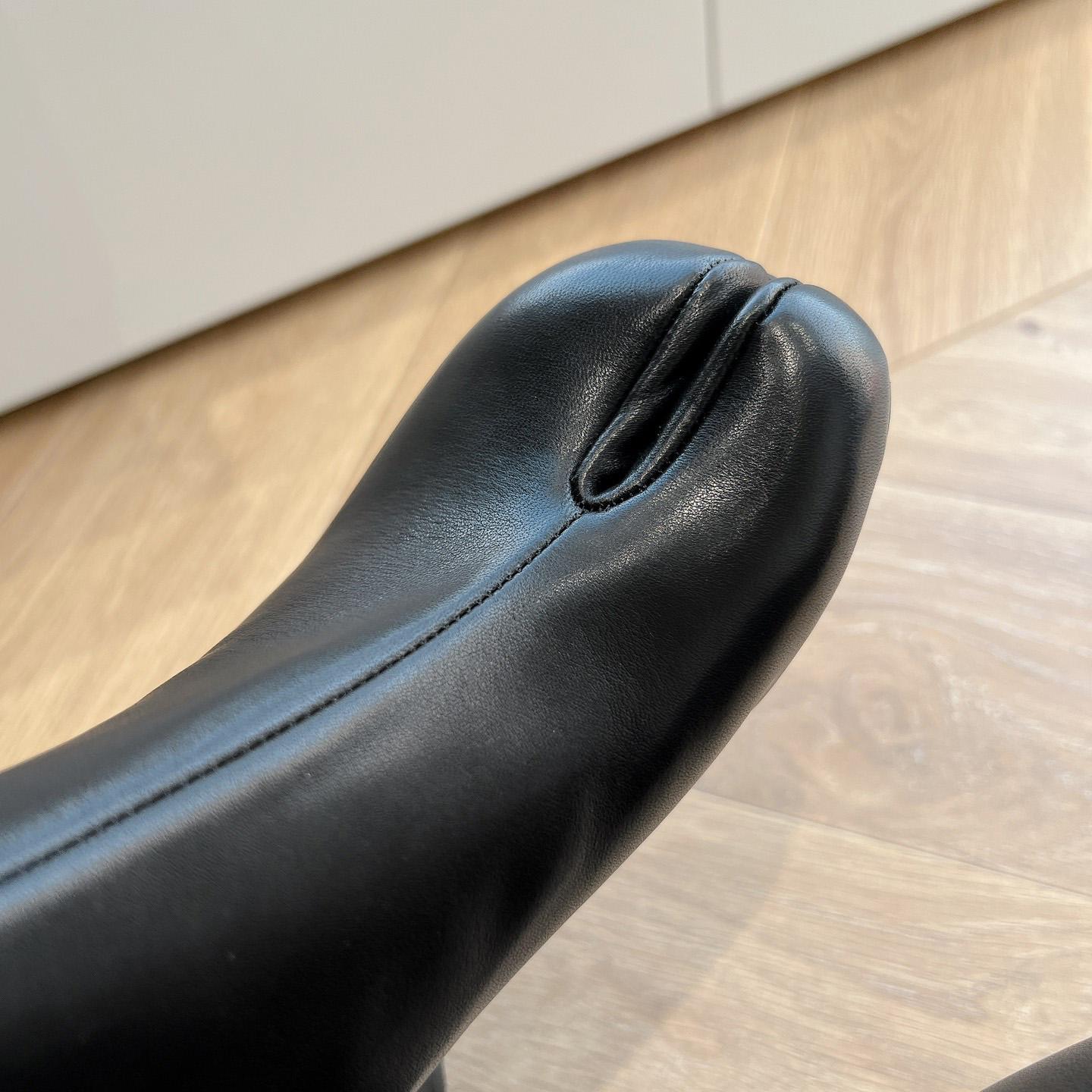 Maison Margiela Tabi Ankle Boots - PerfectKickZ