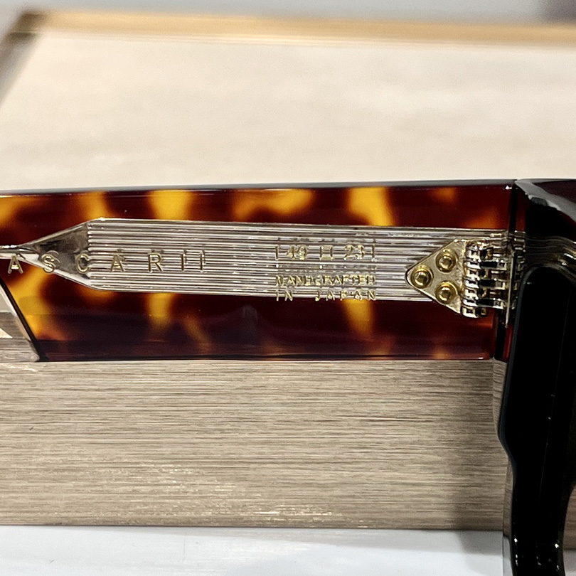 Jacquemus ASCARII Sunglasses - PerfectKickZ