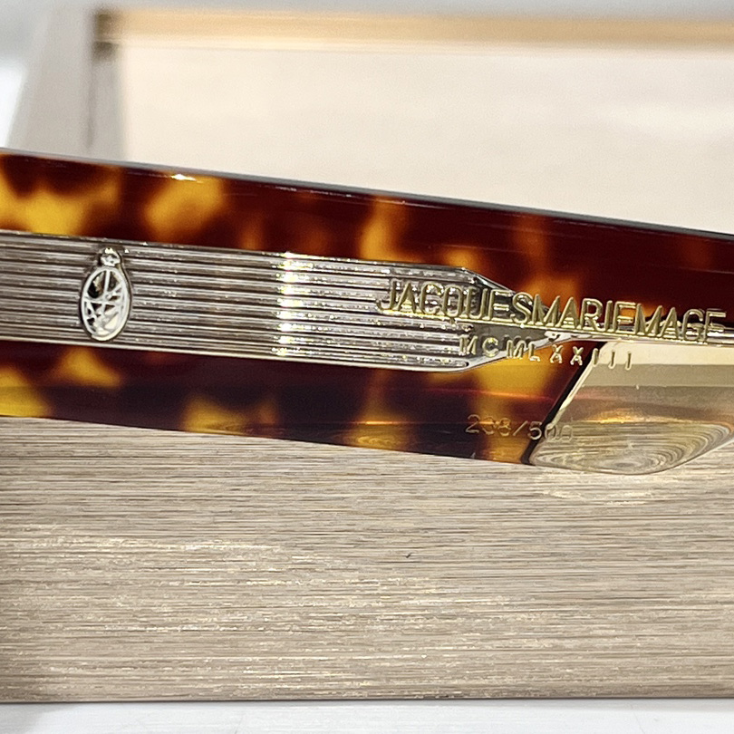 Jacquemus ASCARII Sunglasses - PerfectKickZ