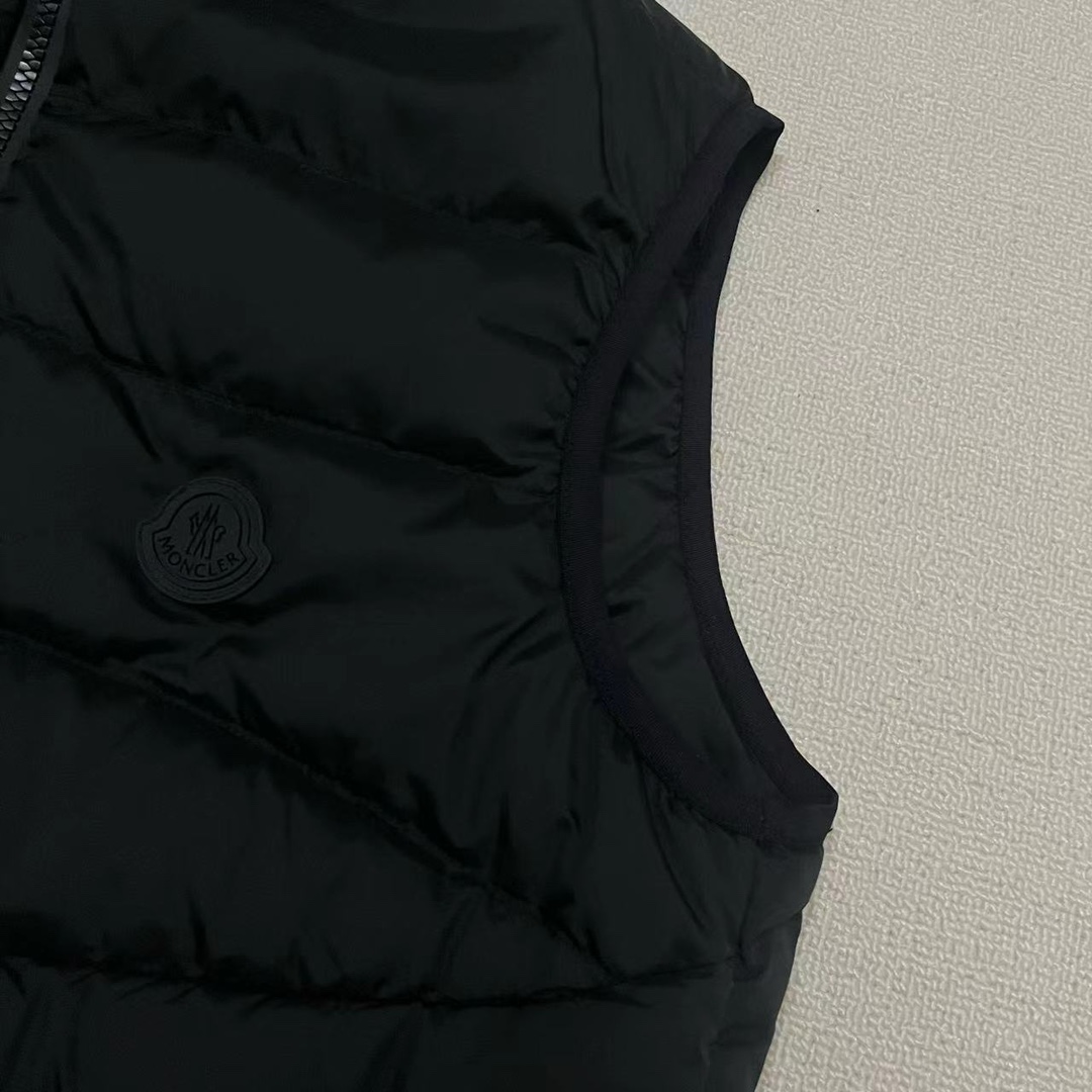 Moncler Nubiera Down Vest - PerfectKickZ