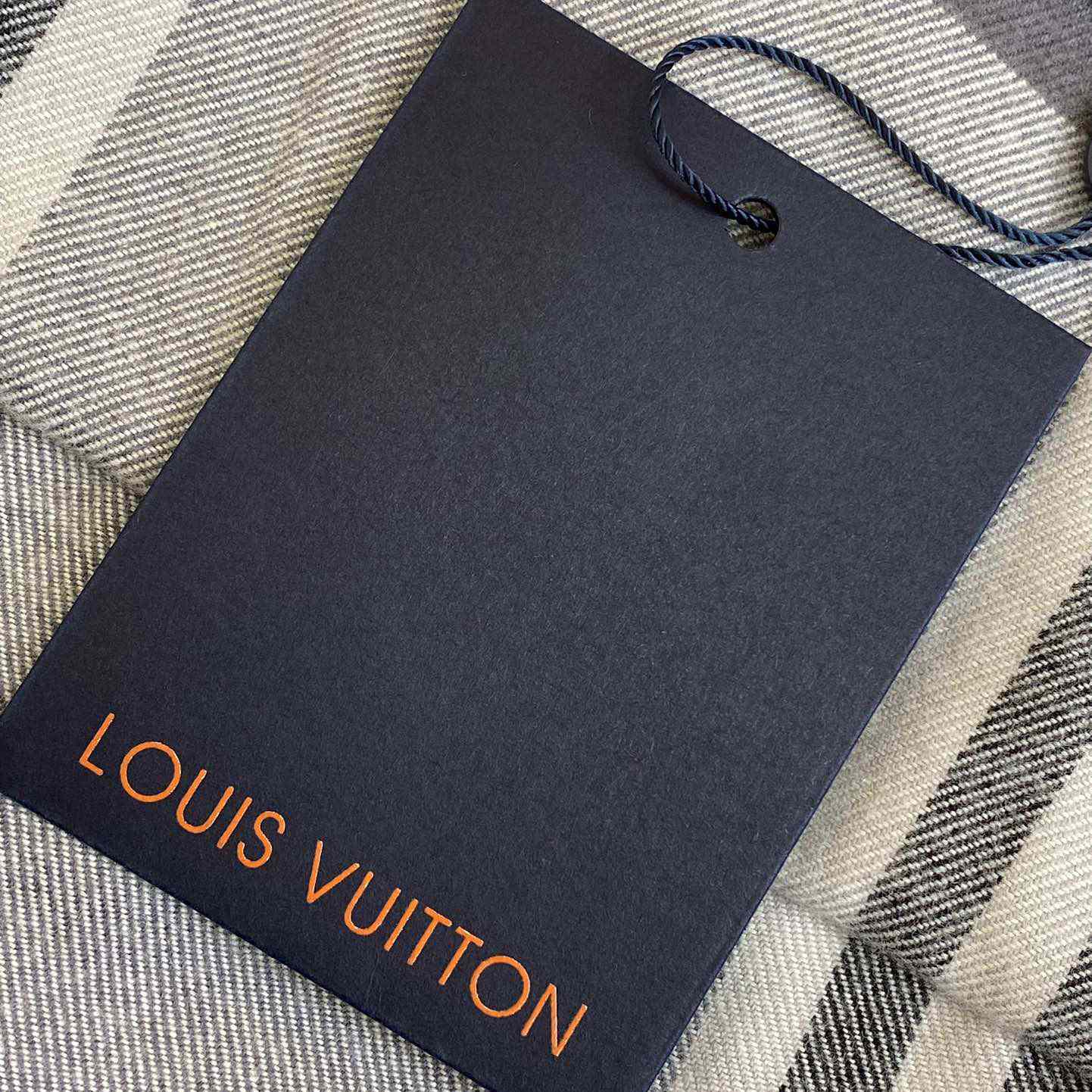 Louis Vuitton Long-Sleeved Cotton Flannel Shirt   1AFXSW - PerfectKickZ