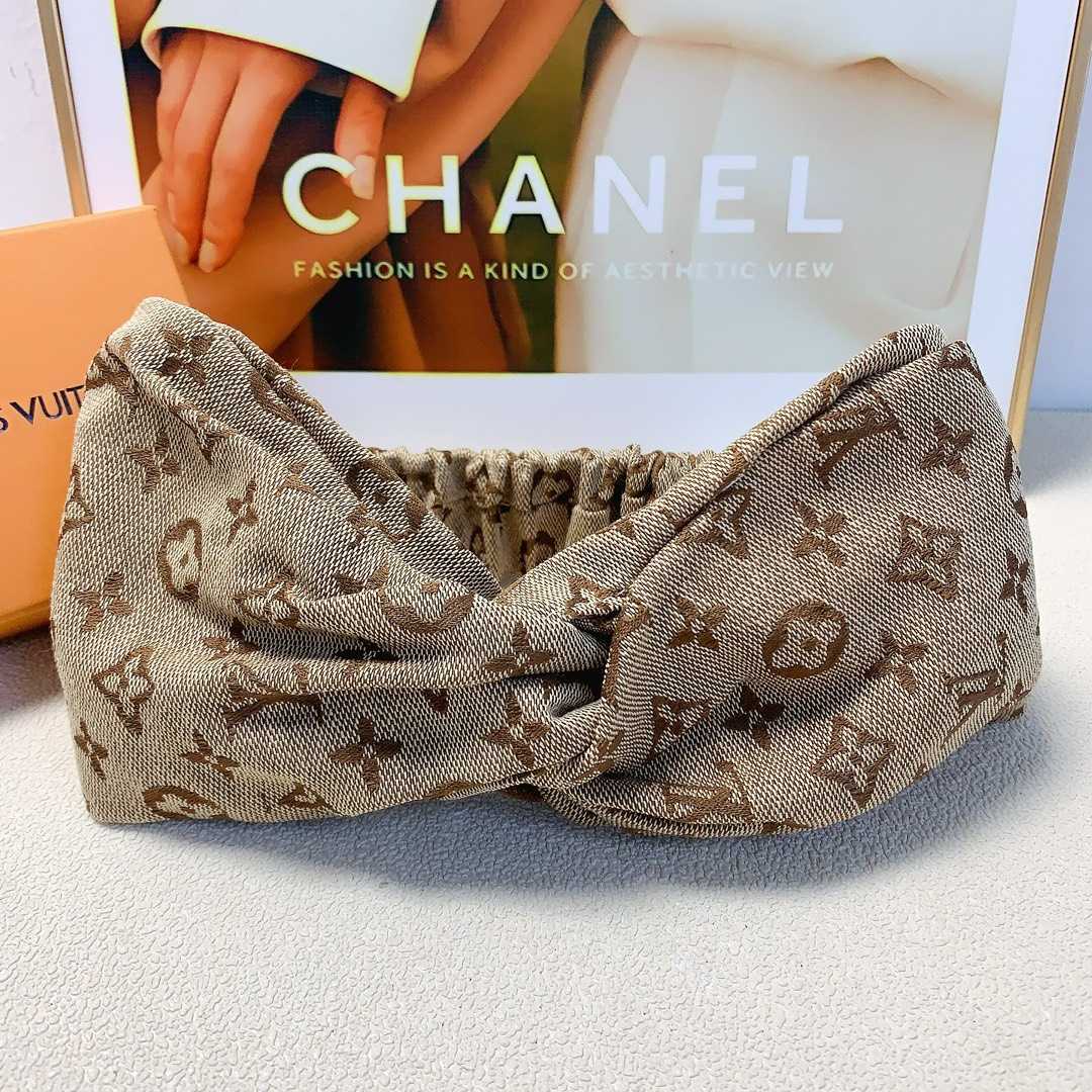 Louis Vuitton headband - PerfectKickZ