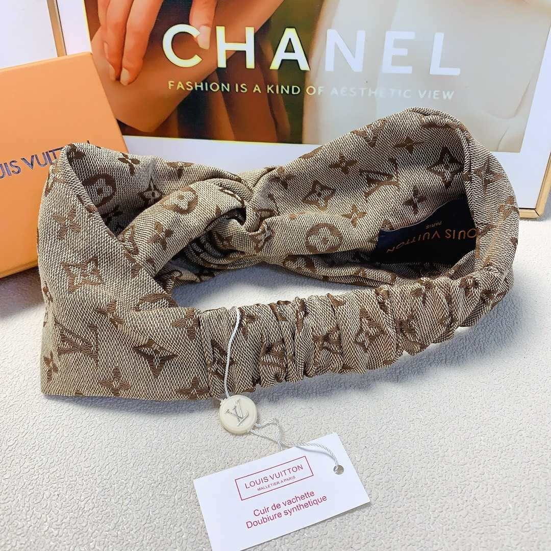 Louis Vuitton headband - PerfectKickZ