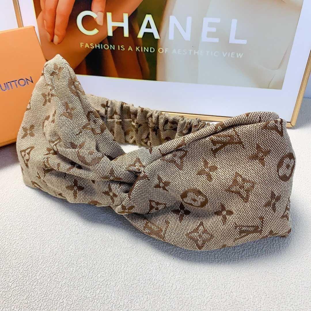Louis Vuitton headband - PerfectKickZ